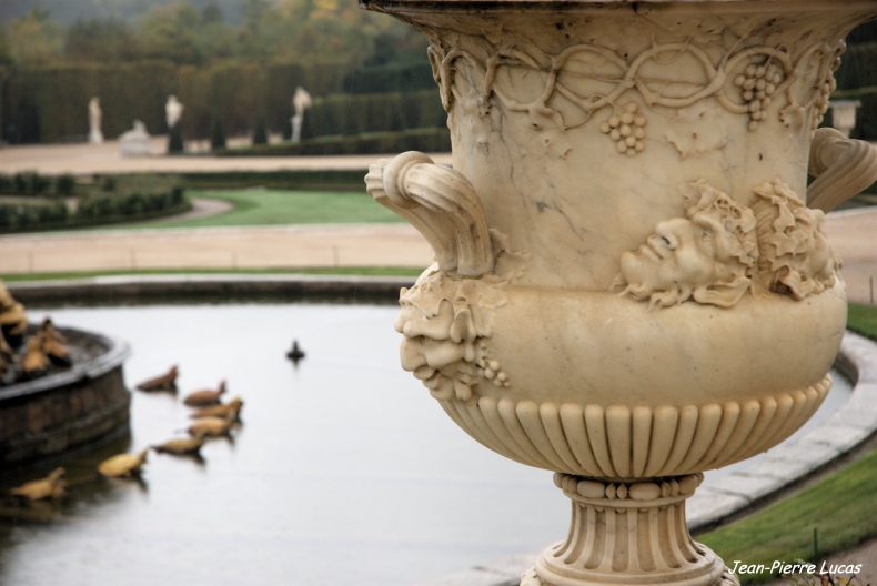 121014_2006_versailles.jpg