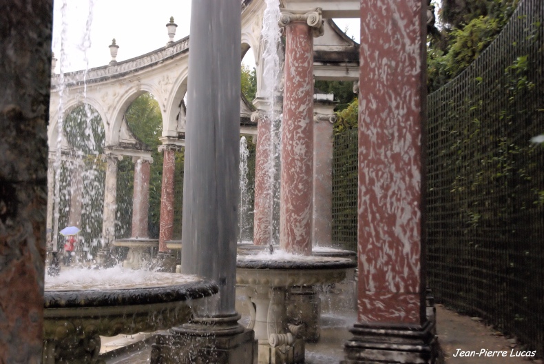 121014_2022_versailles.jpg